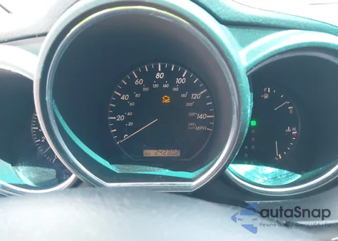 2005 Lexus Rx 330 z USA, uszkodzony, nr VIN 2T2GA31U85C035134